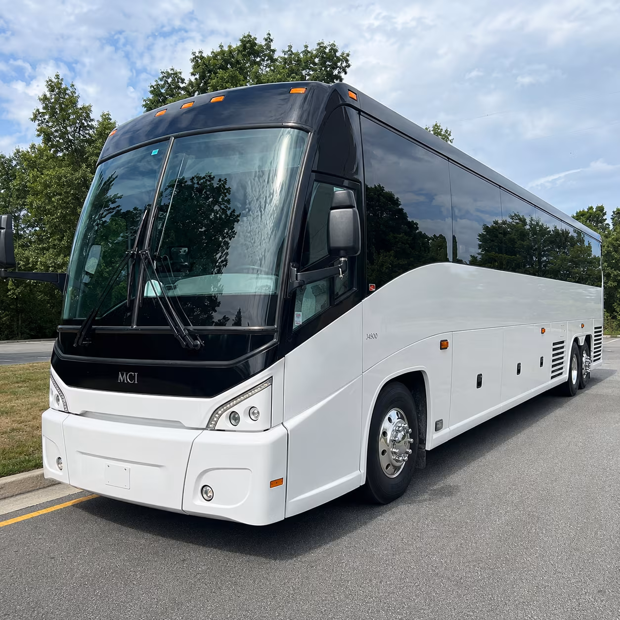 airport hotel shuttle buses and multi stop transfers in merced