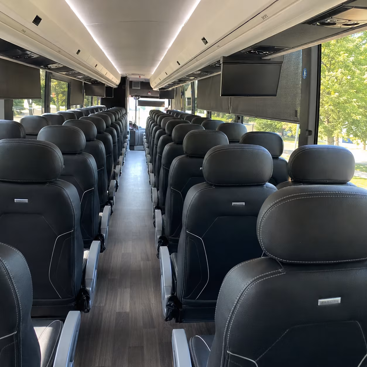 charter buses to uc merced bobcats games and campus athletic events