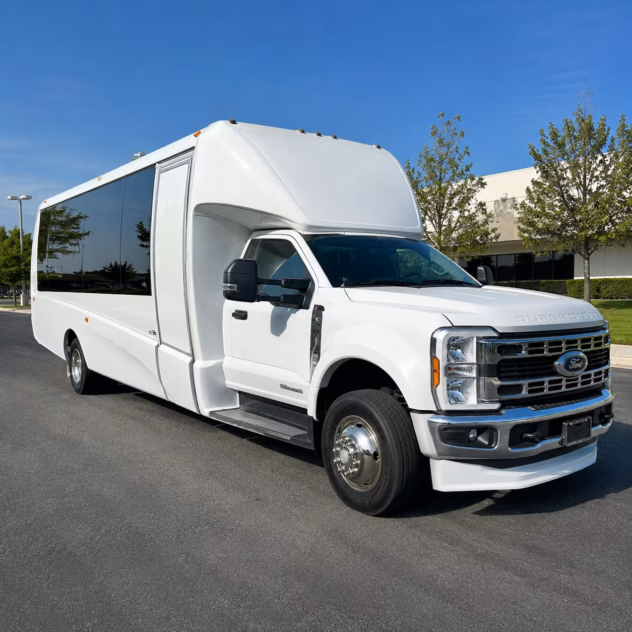 corporate and conference bus rentals serving merced businesses
