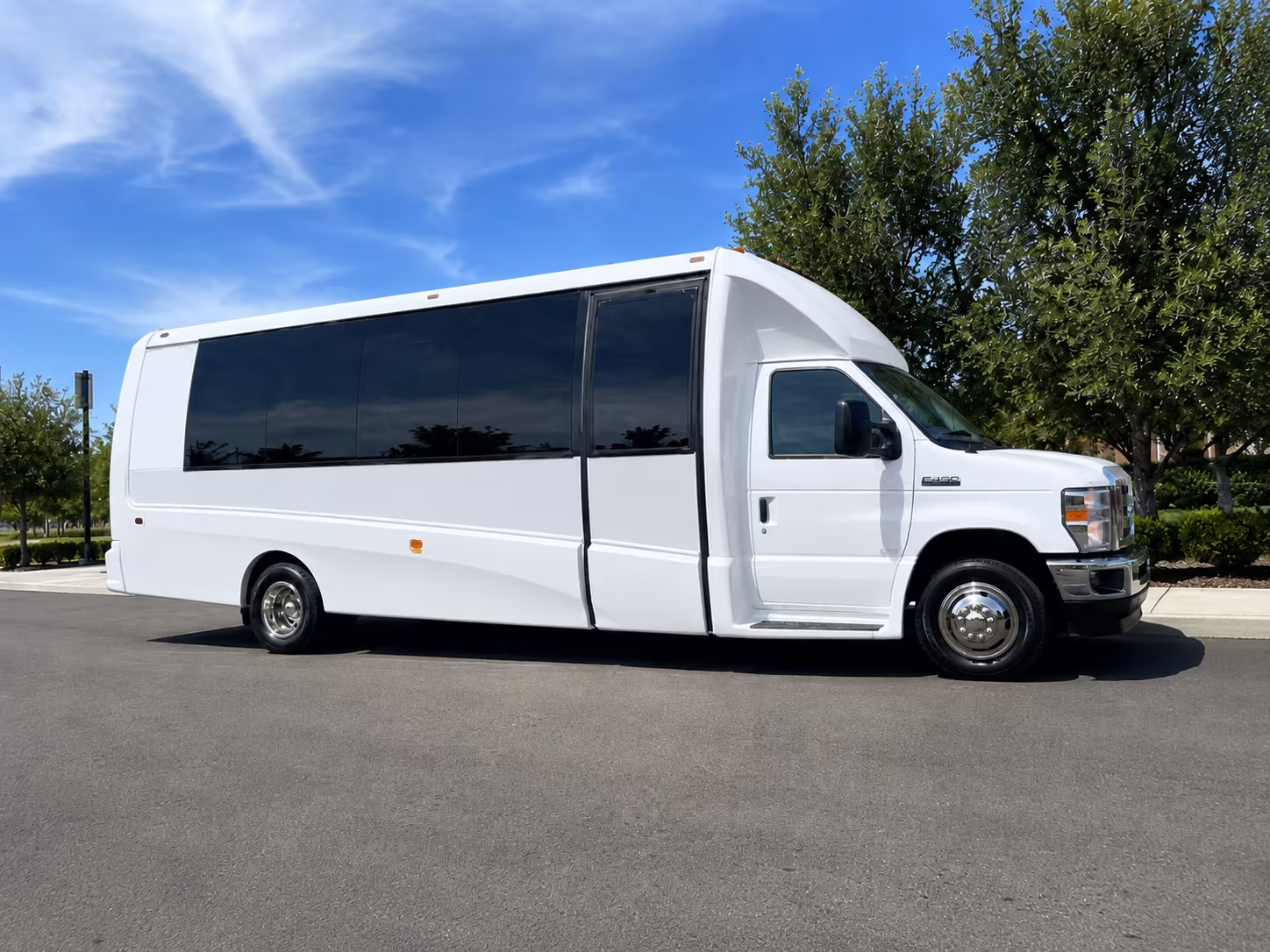 employee shuttle buses for merced companies and uc merced