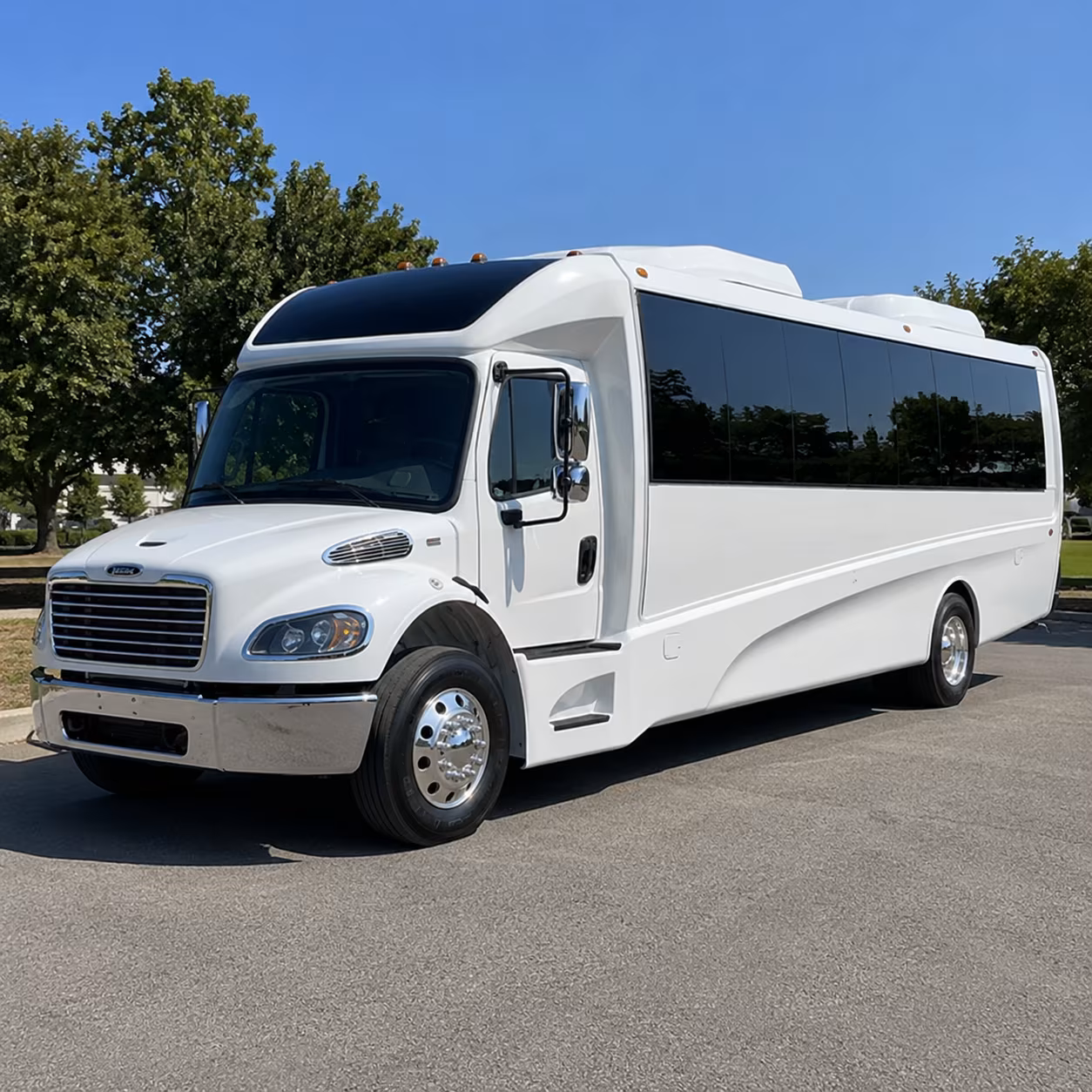 merced 15 passenger minibus