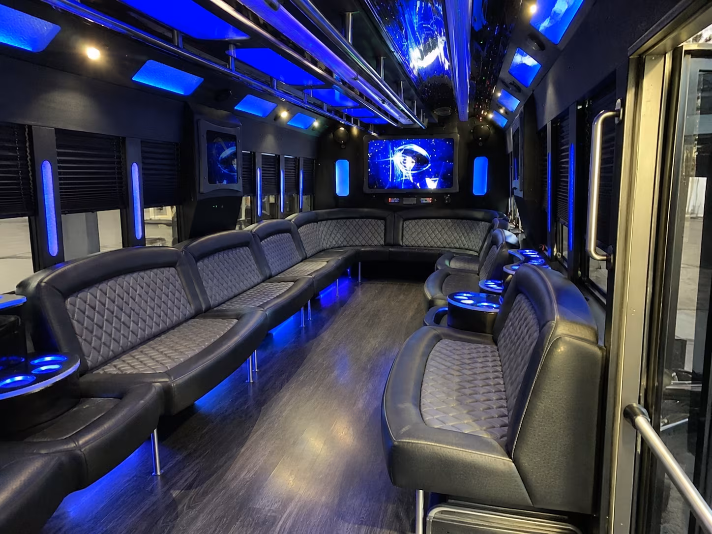 merced 28 passenger party bus interior