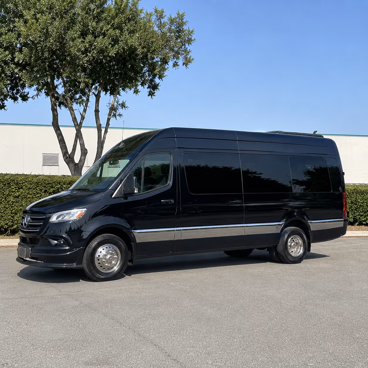 sprinter van and minibus rentals for executive travel in merced