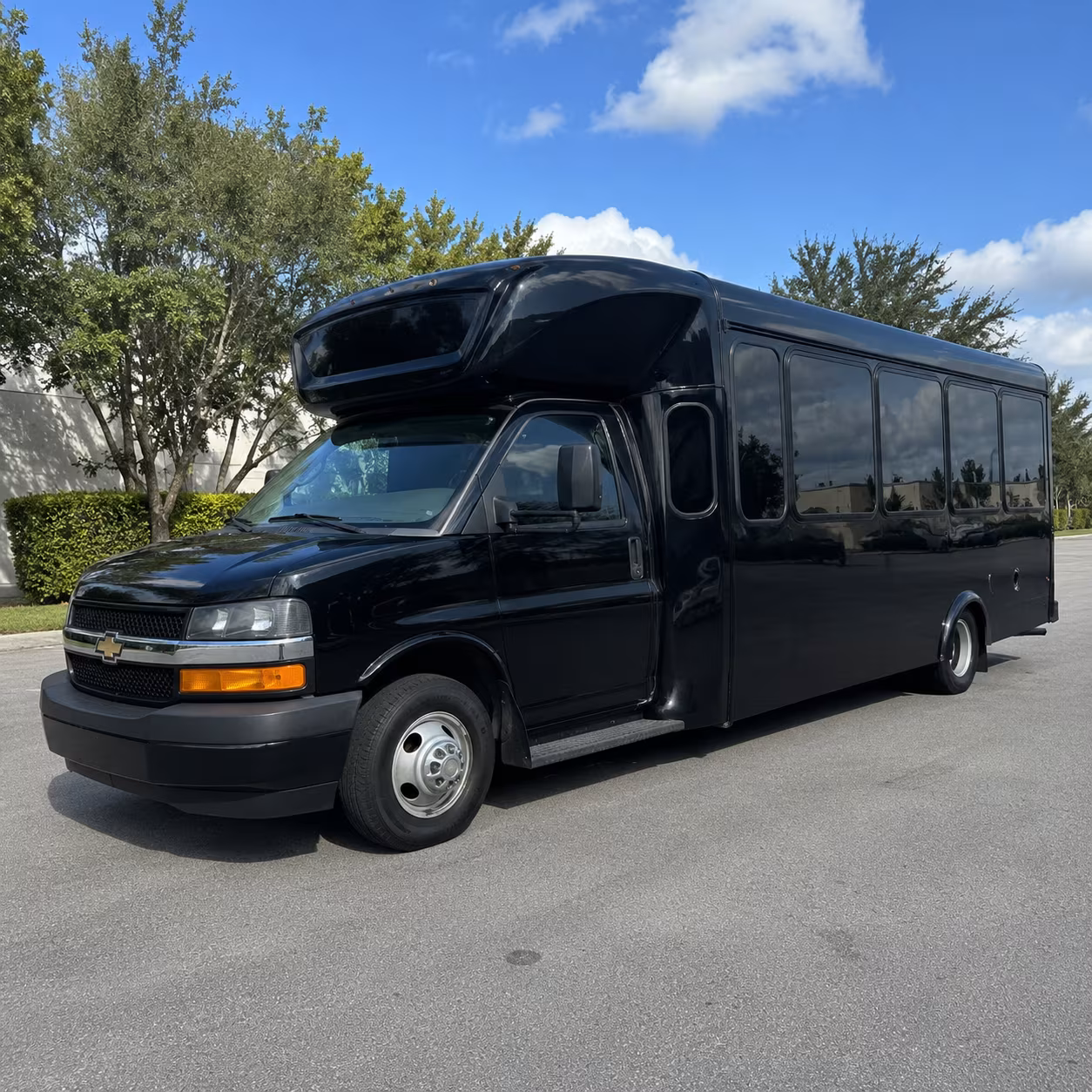 why rent using mercedcoachbusservice com